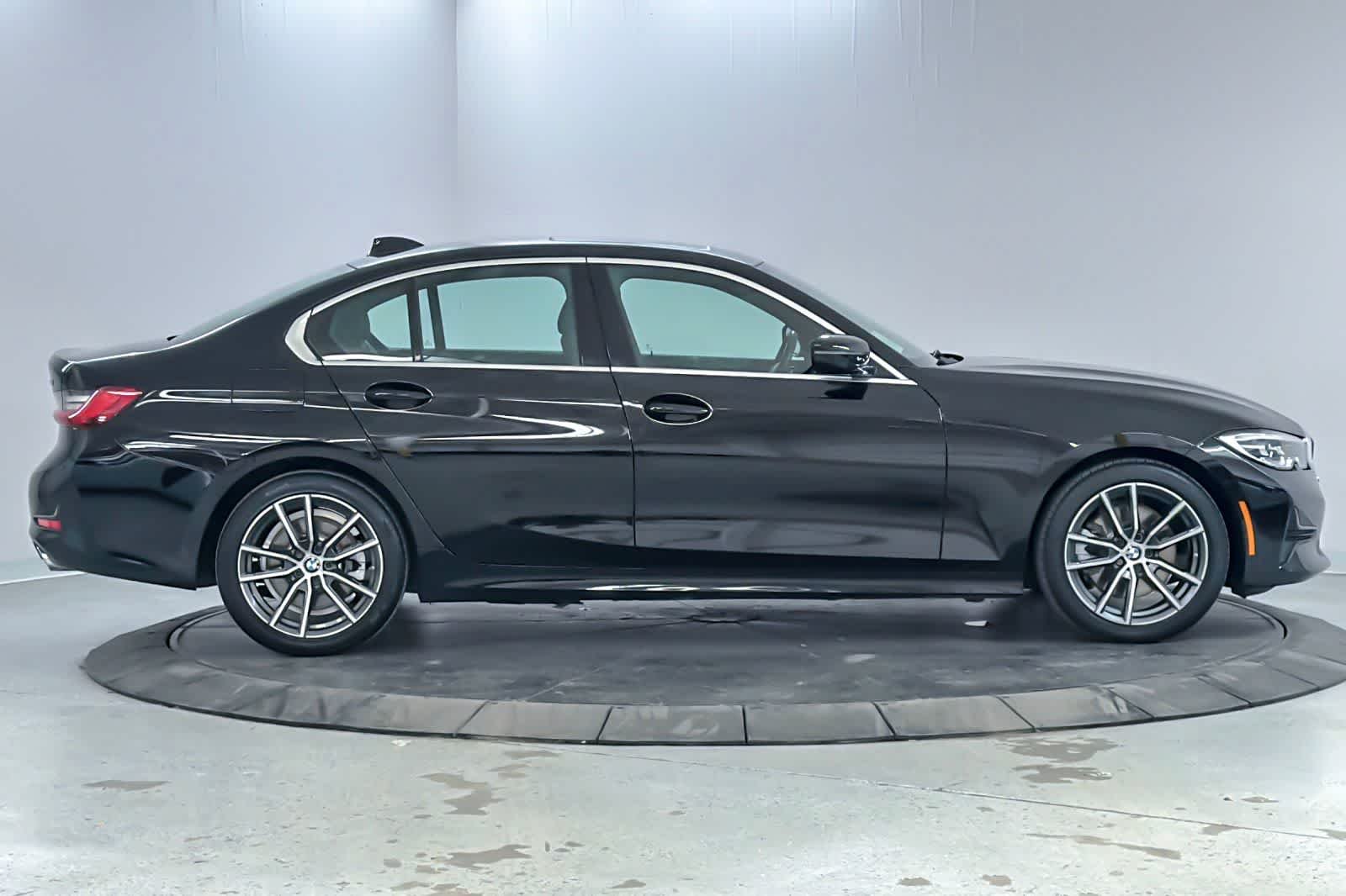 Used 2021 Jet Black BMW 330i image 8