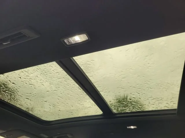 2026 GMC Acadia Denali - Photo 10