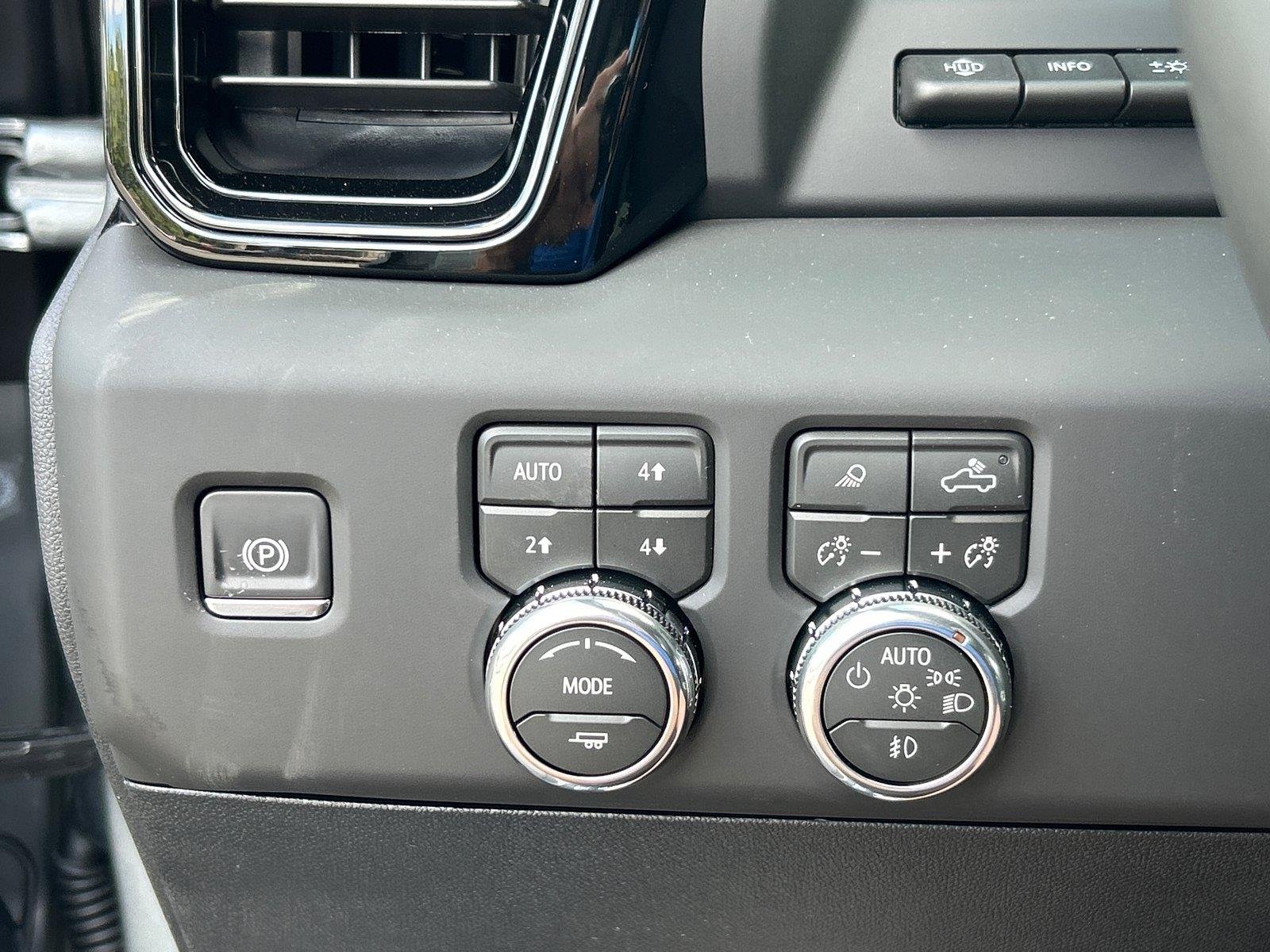 New 2026 Sterling Metallic GMC AT4 image 29