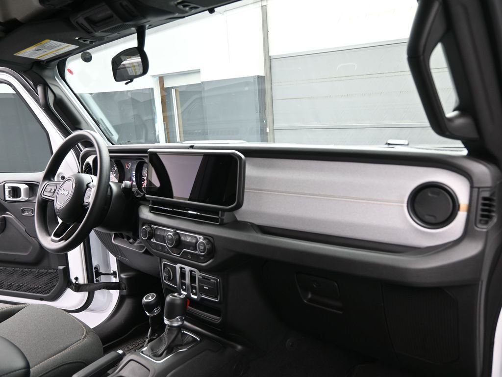 New 2026 Bright White Clear-Coat Exterior Paint Jeep Sport image 14