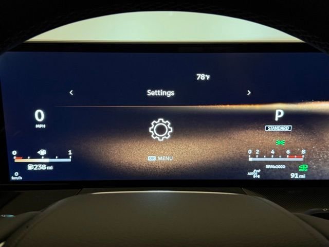 New 2026 RADIANT WHITE INFINITI Luxe 4WD image 40
