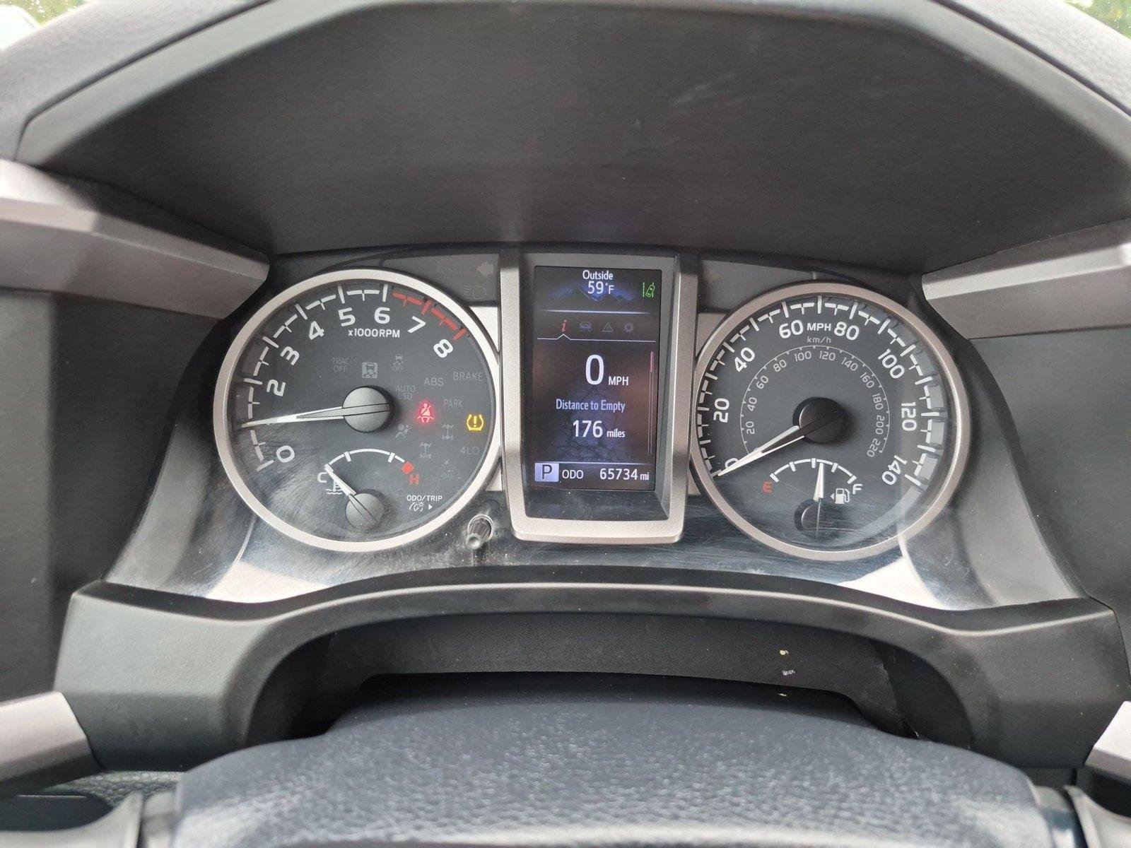 Used 2020 Silver Sky Metallic Toyota SR5 image 21