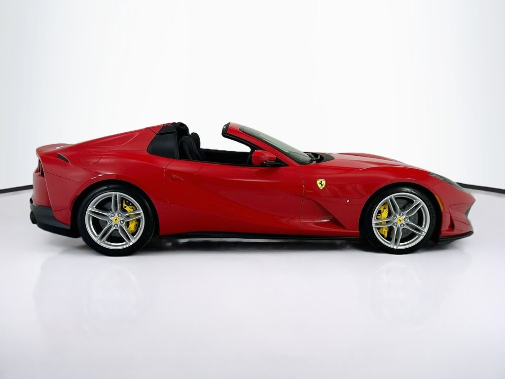 Used 2023  Ferrari Base image 4