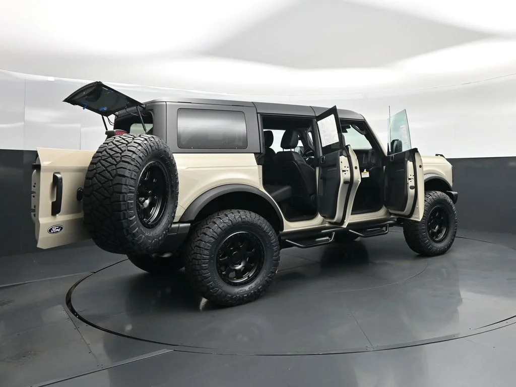 New 2026 Desert Sand Ford Big Bend image 5