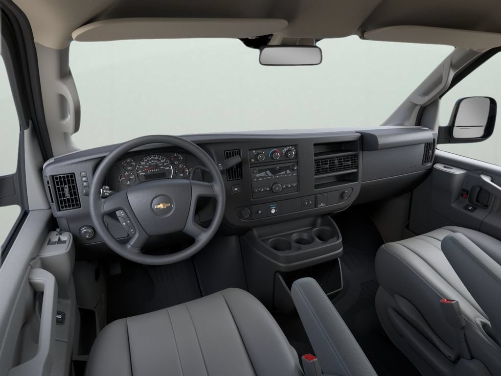 New 2026 Summit White Chevrolet 1WT image 15