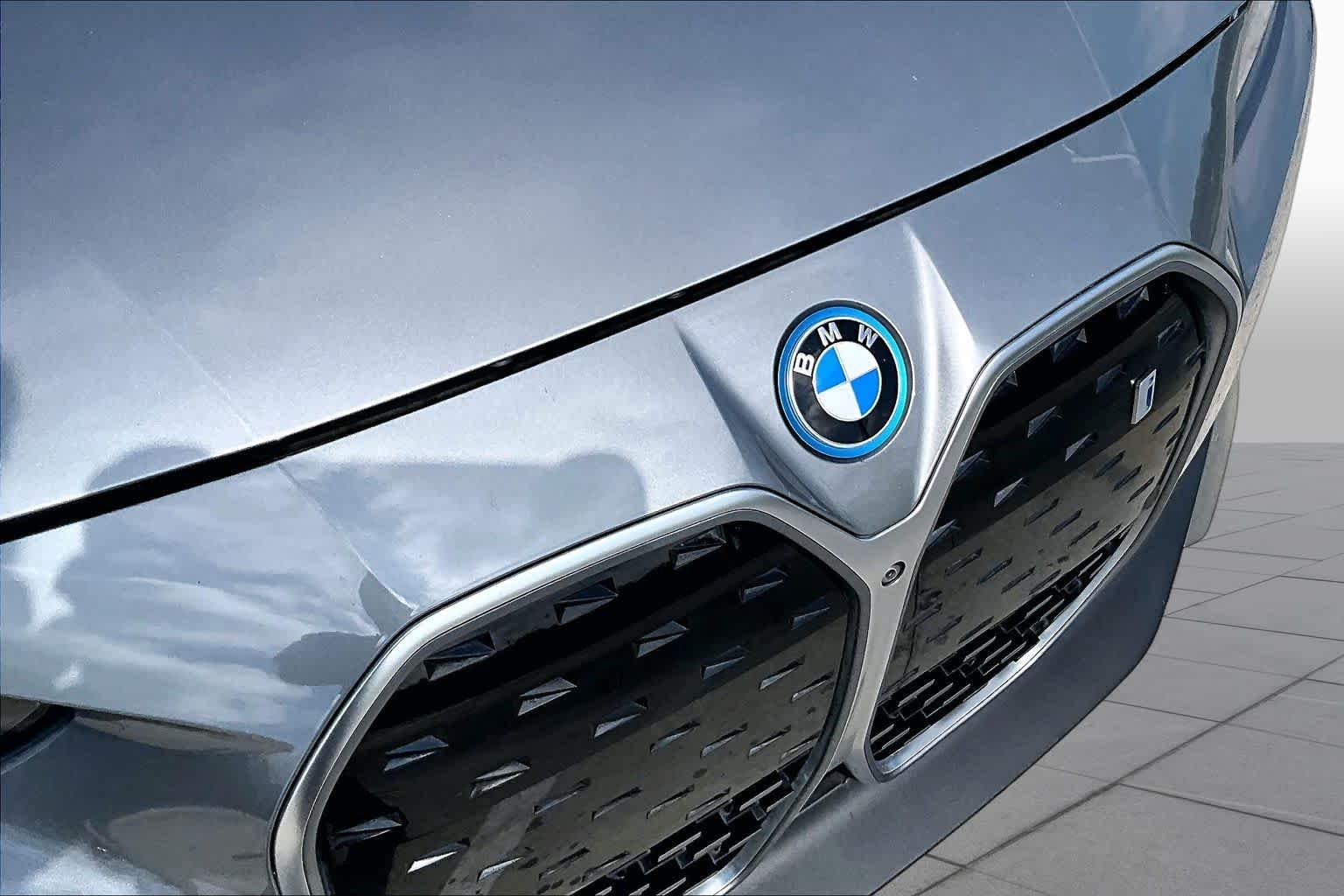 Used 2023 Skyscraper Grey Metallic BMW eDrive35 image 29