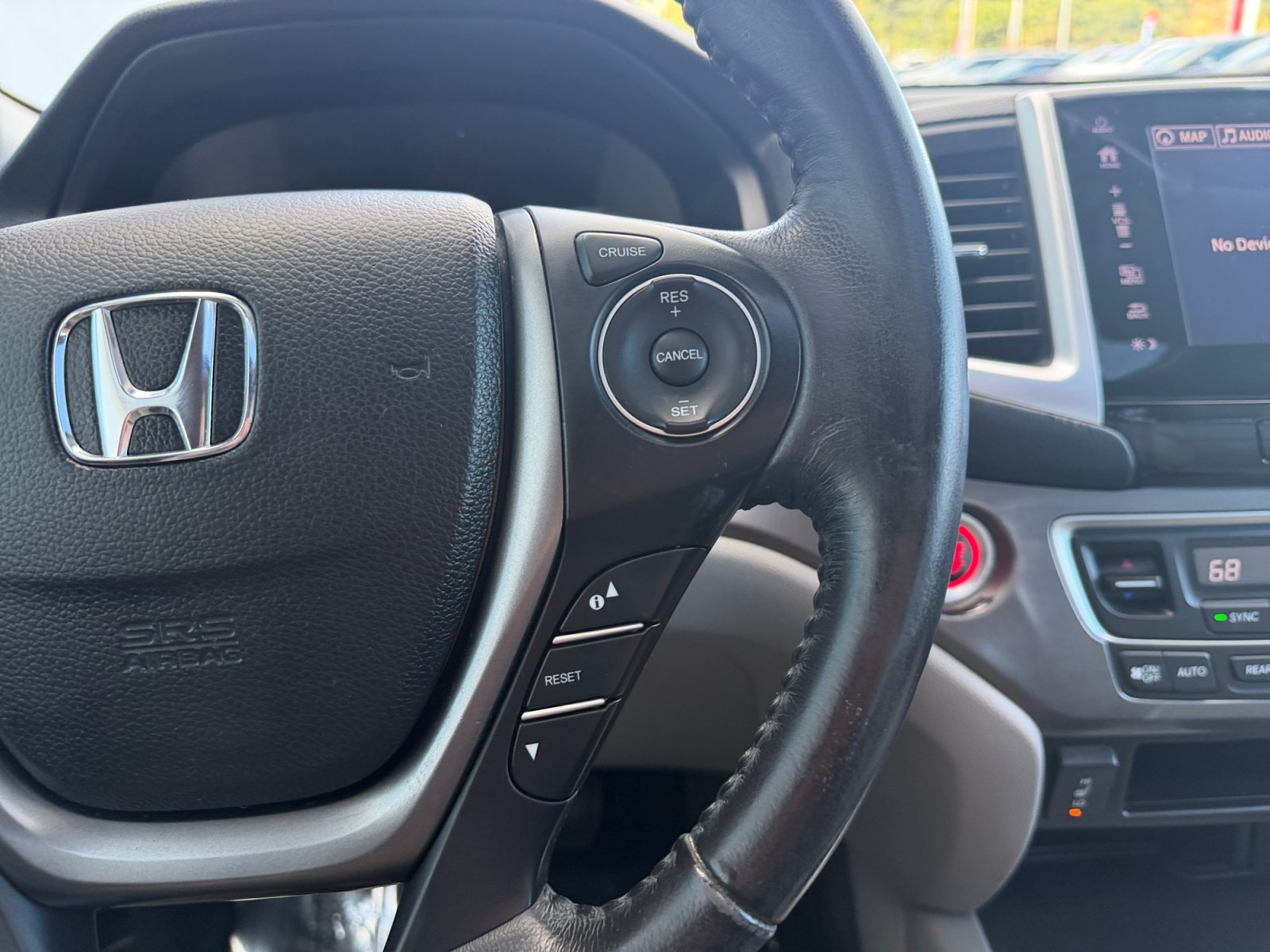 Certified Used 2018 Silver Honda EX-L image 12