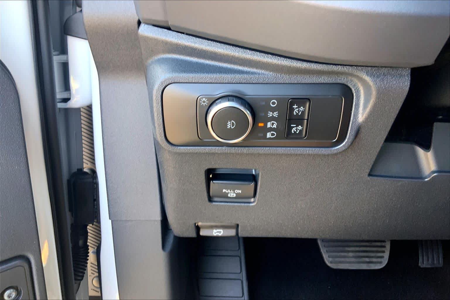 New 2026 Oxford White Ford Outer Banks® image 20