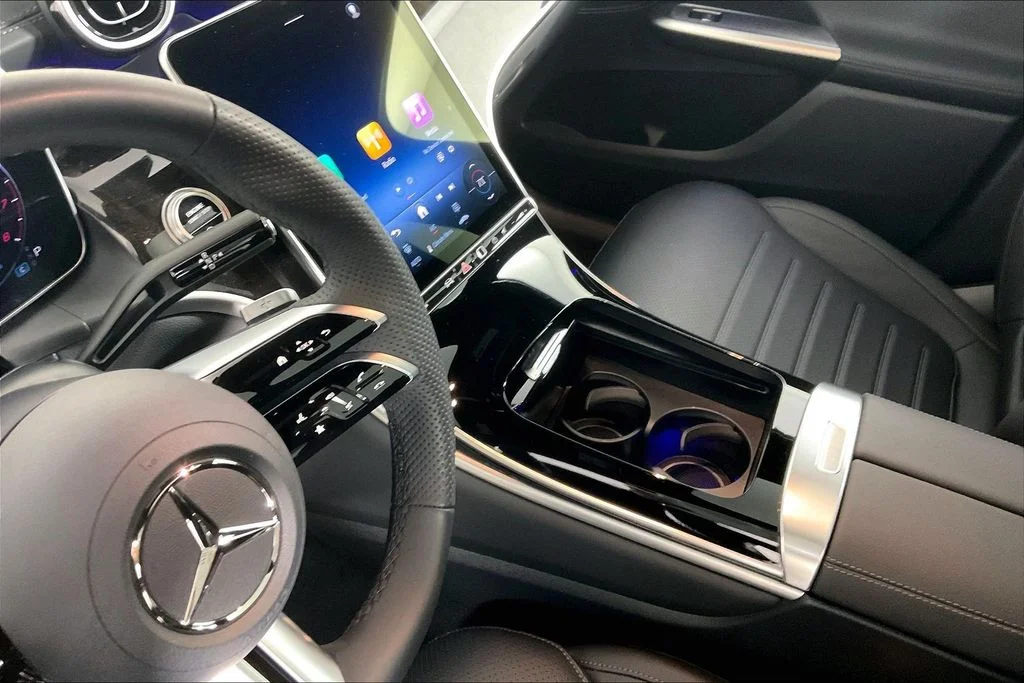 2026 Mercedes-Benz GLC Base - Photo 12