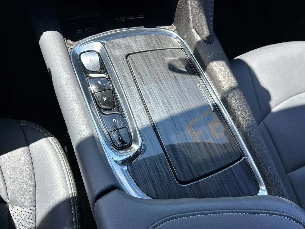 Certified Used 2023 Ebony Twilight Metallic Buick Essence image 27