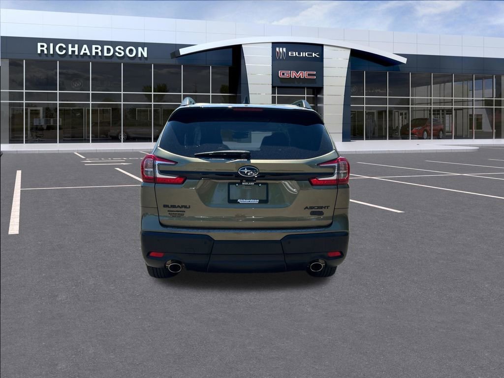 Used 2024 Green Subaru Onyx Edition 7-Passenger image 4