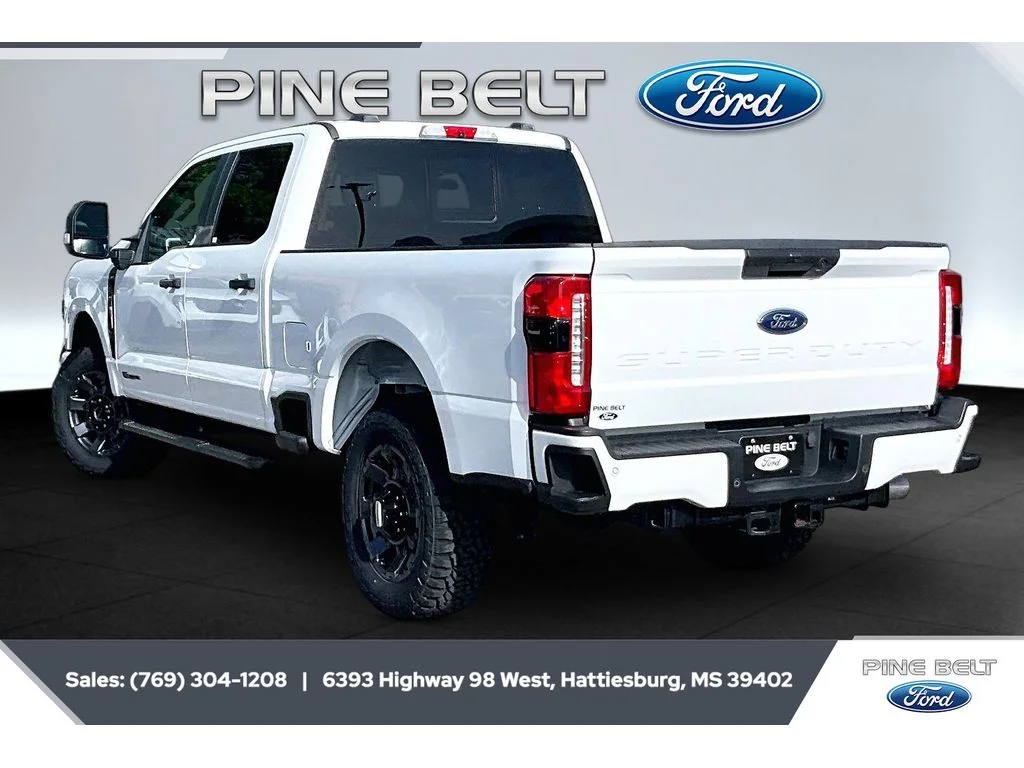 Used 2024 Oxford White Ford XL image 2