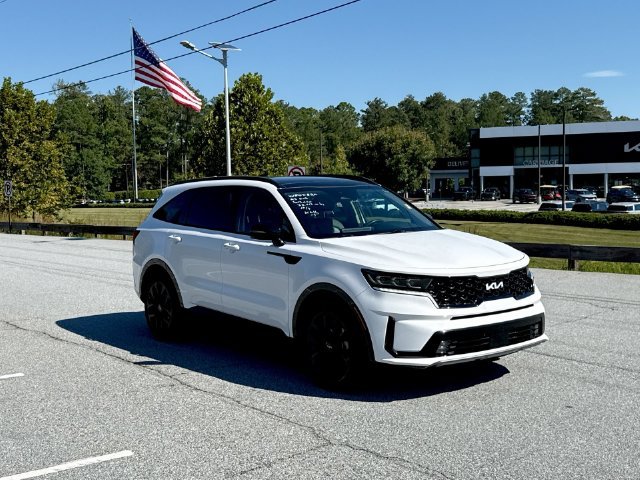 Used 2023 White Kia SX image 5