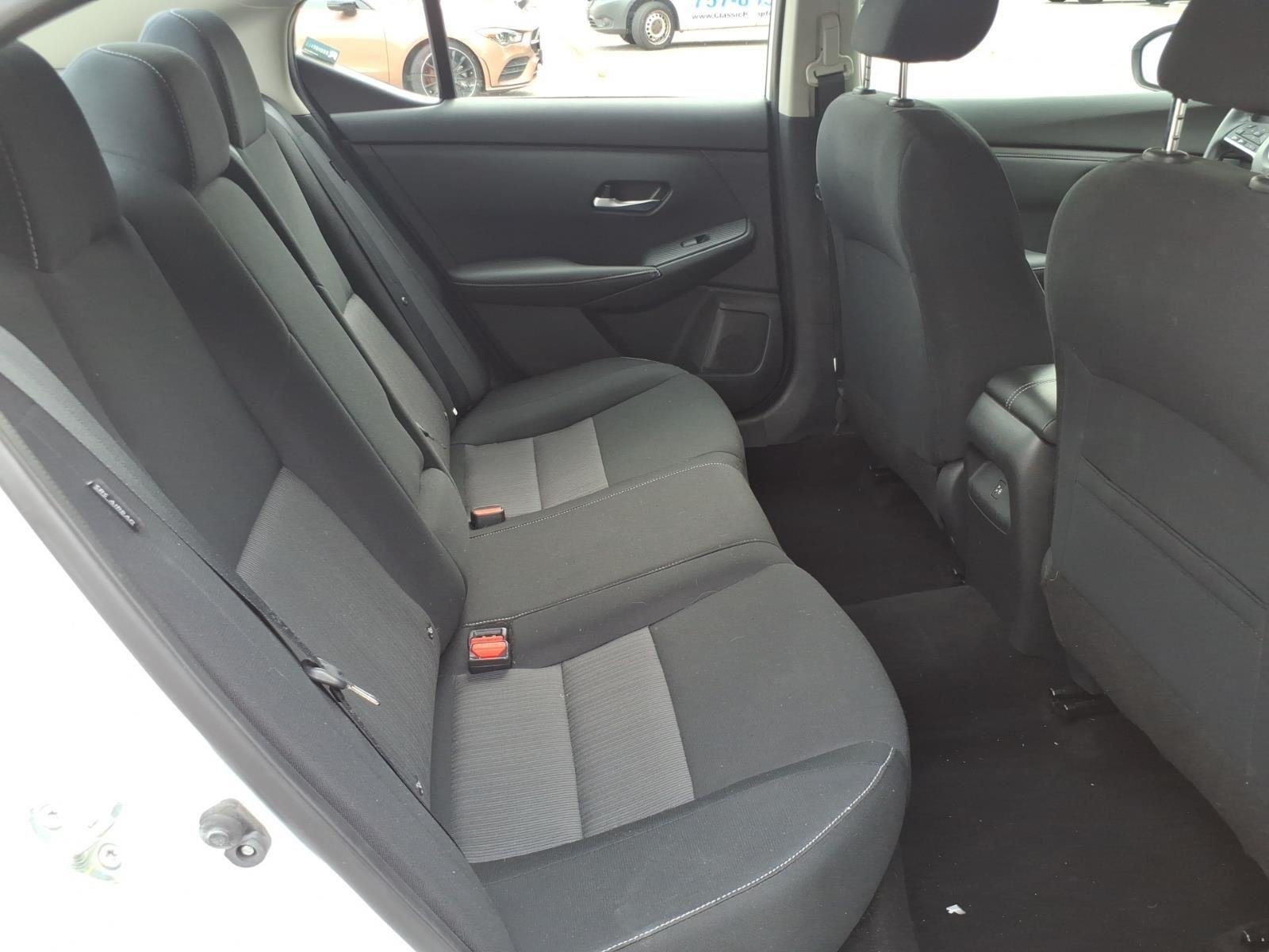 Used 2022 Aspen White TriCoat Pearl Nissan SV image 22