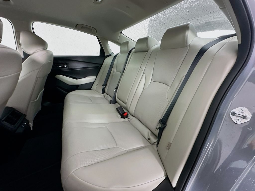 New 2026 Urban Gray Pearl Honda Touring image 25
