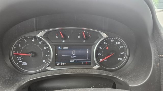 Used 2021 White GMC SLE image 9