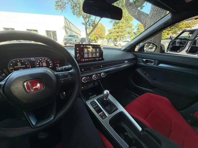 Used 2024 Black Honda  image 16