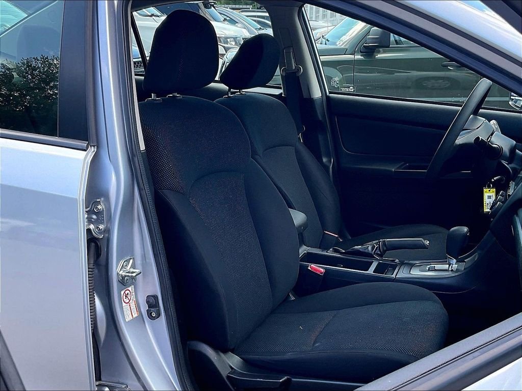 Used 2013 Silver Subaru 2.0i image 11