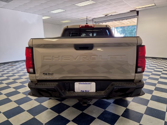 Used 2023  Chevrolet Z71 image 6