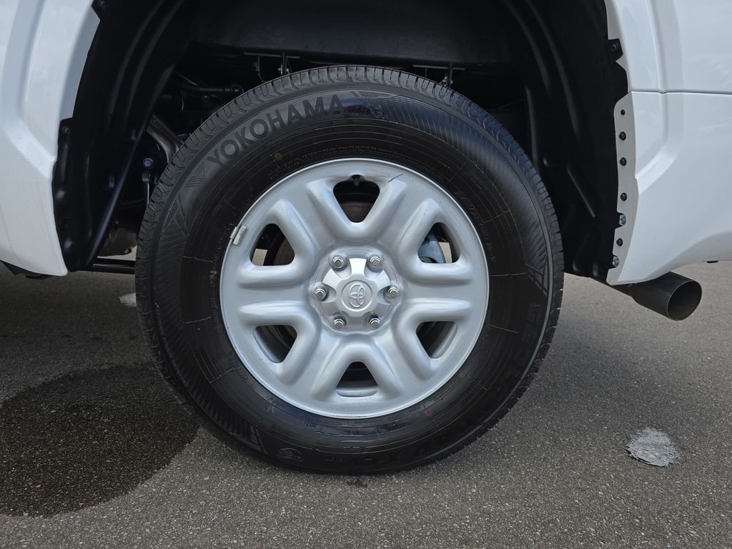 2026 Toyota Tundra SR - Photo 33