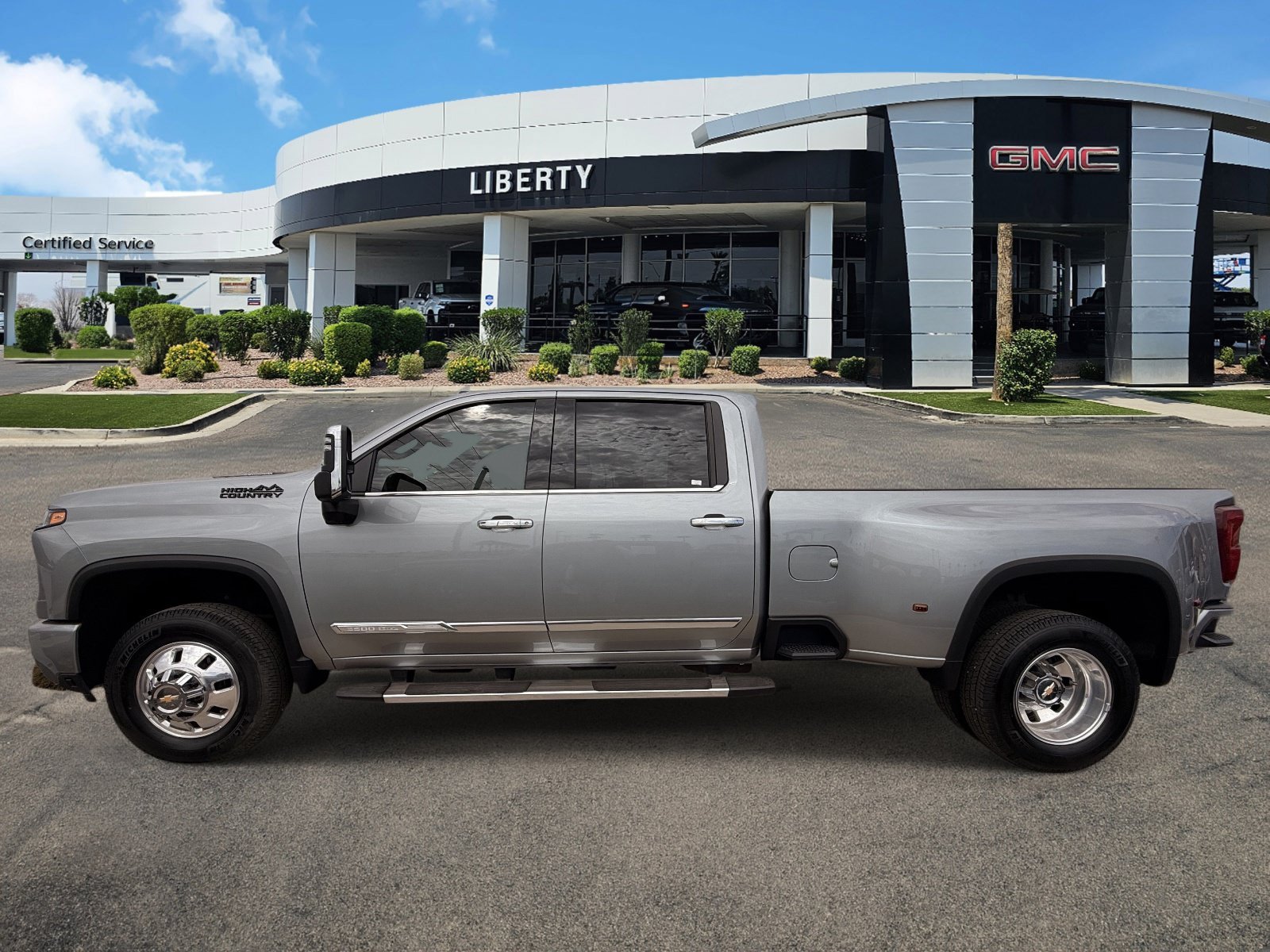 Used 2026 Sterling Gray Metallic Chevrolet High Country DRW image 28