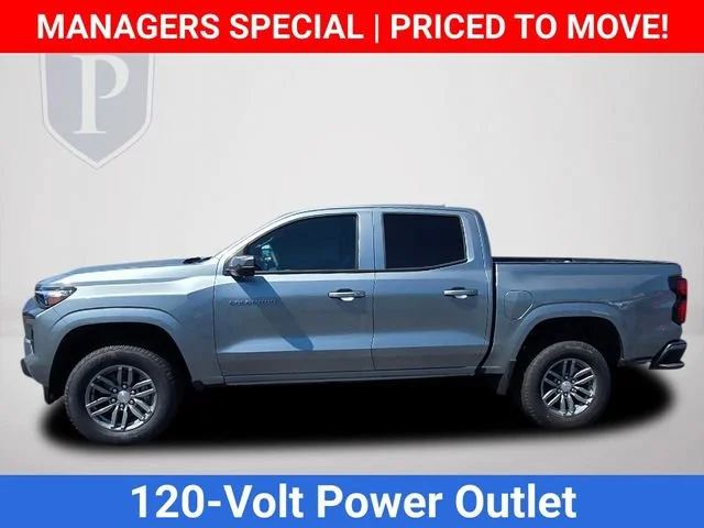 2025 Chevrolet Colorado LT - Photo 11