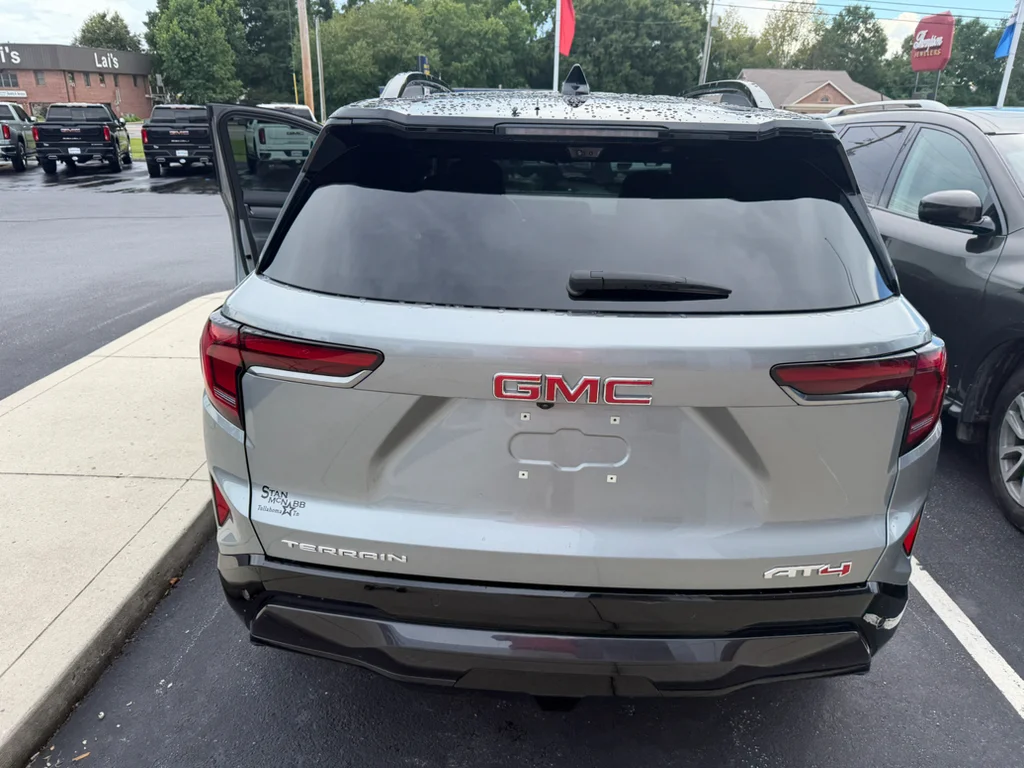Used 2026 Sterling Metallic GMC AT4 image 6