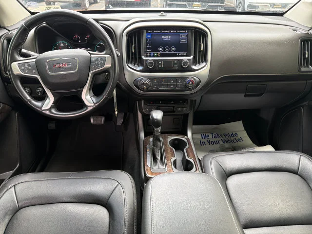 Used 2022 SATIN STEEL METALLIC GMC 4WD Elevation image 22