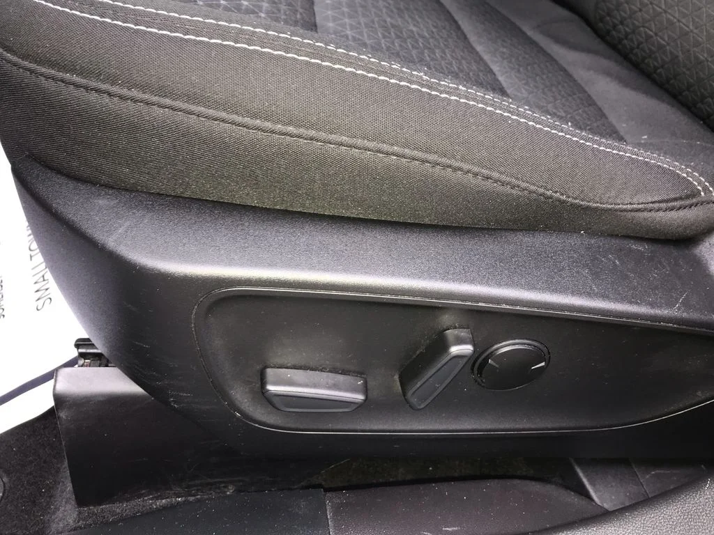Used 2023 White Ford Active image 12