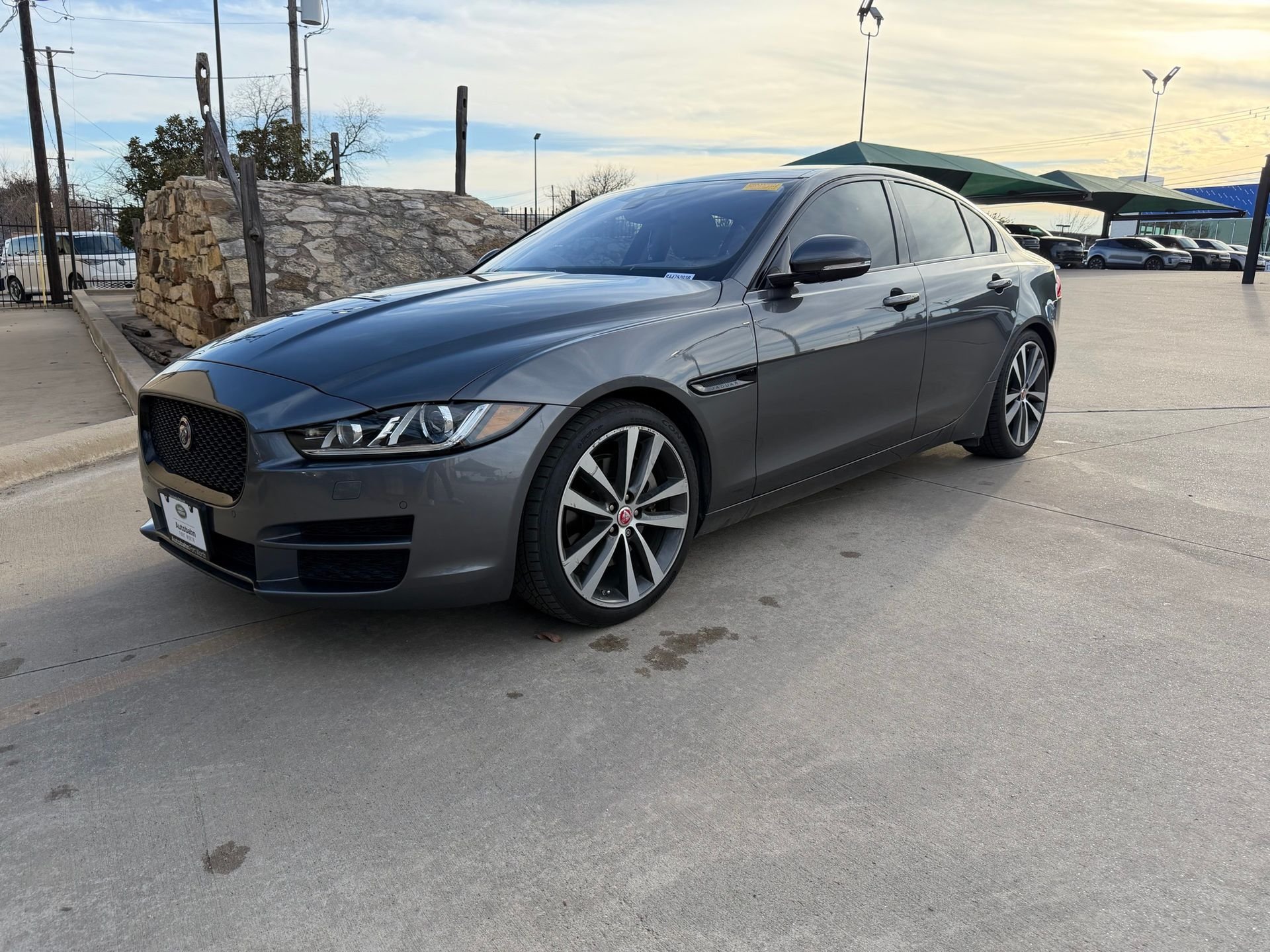 2017 Jaguar XE Prestige