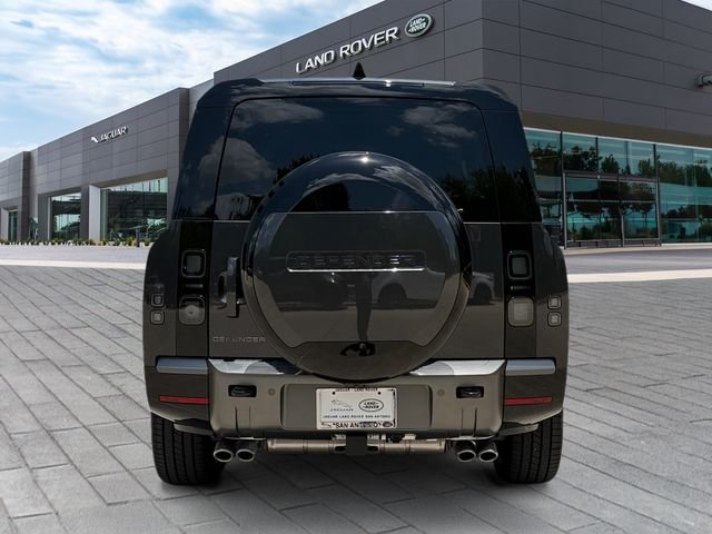 New 2026 Carpathian Grey Land Rover V8 image 4