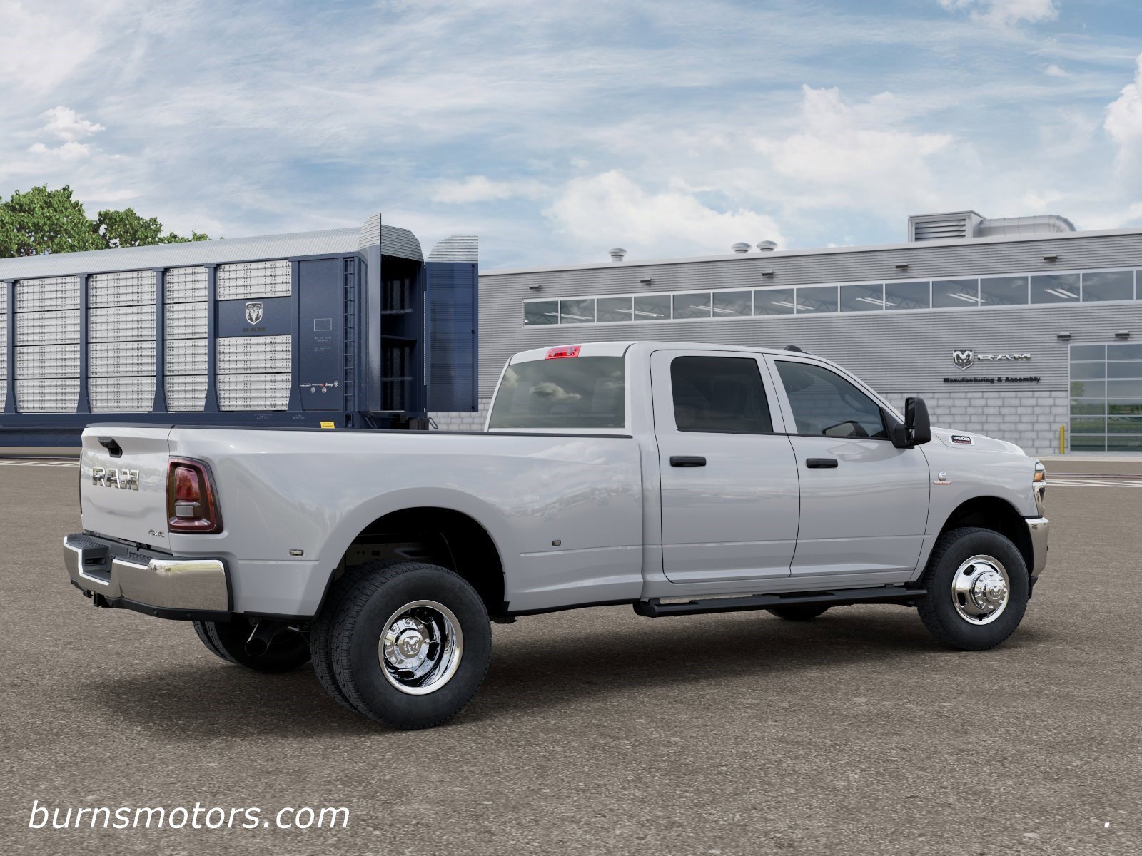 New 2026 Bright White Clear-Coat Exterior Paint RAM Tradesman Dually image 4