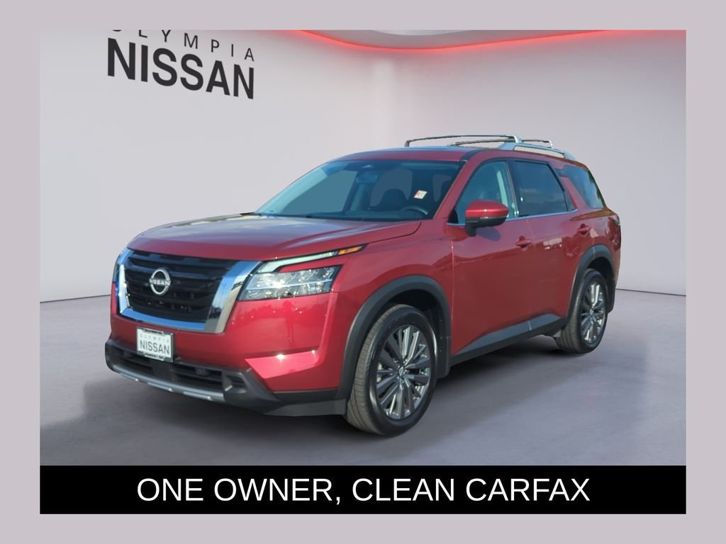 2024 Nissan Pathfinder SL 4WD's photo