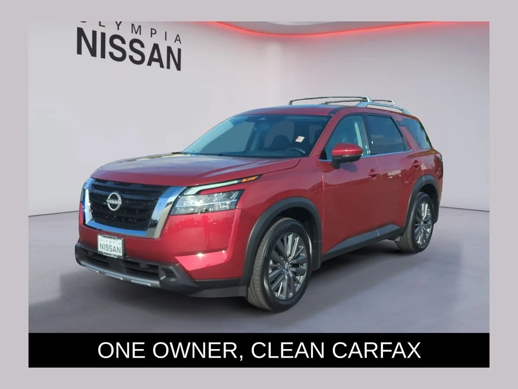 2024 Nissan Pathfinder SL 4WD's photo