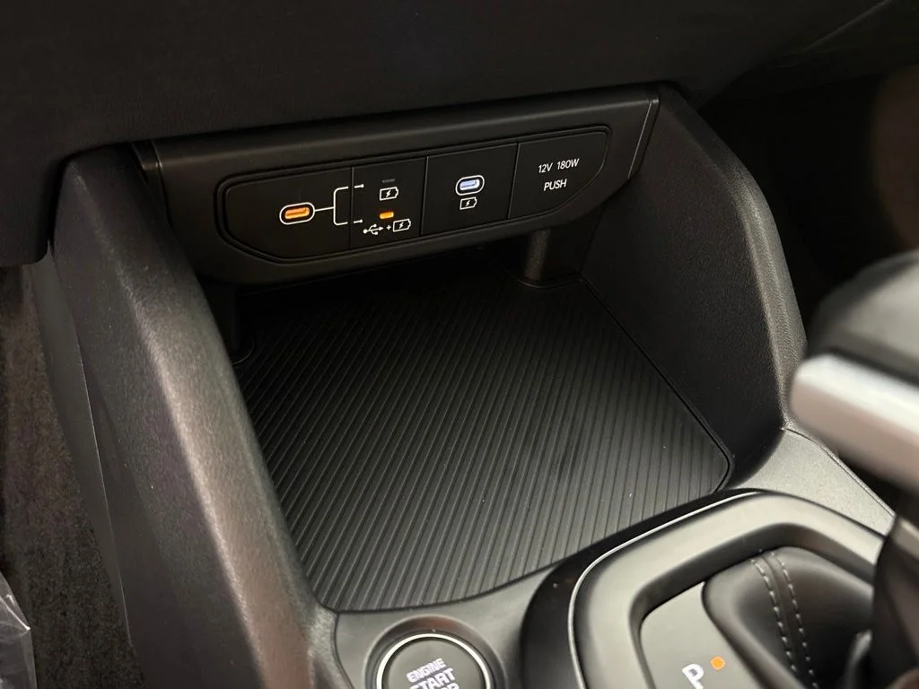 New 2026 Currant Red Kia LXS image 38