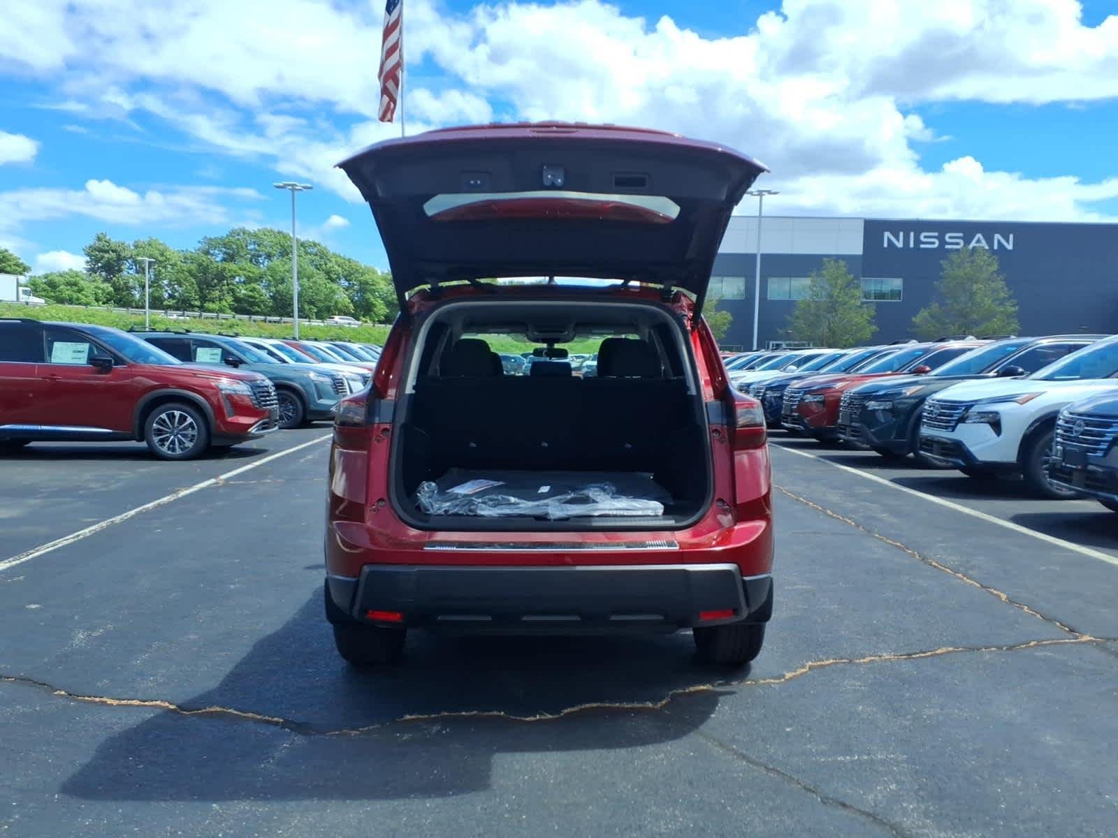New 2026 Scarlet Ember Tintcoat Nissan SV image 6
