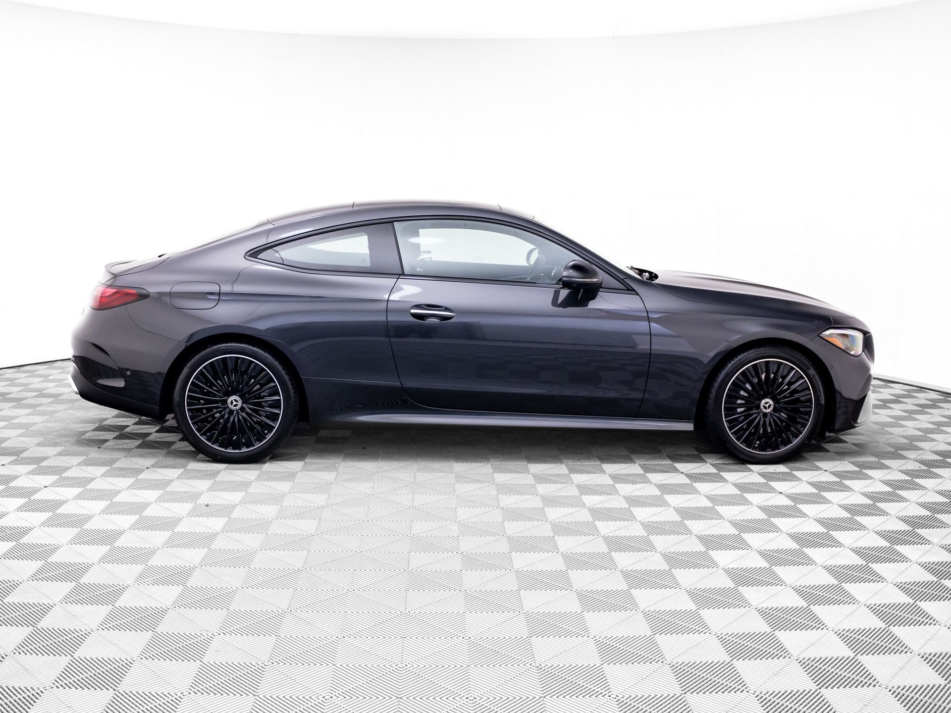 New 2026 Graphite Grey Metallic Mercedes-Benz CLE 300 image 6
