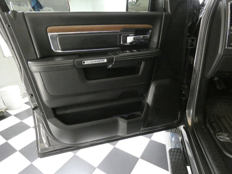 Used 2019 GRANITE CRYSTAL M Ram Crew Cab Laramie image 23