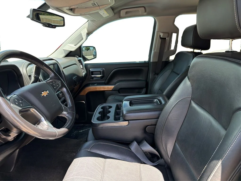 Used 2018 Black Chevrolet LTZ image 10
