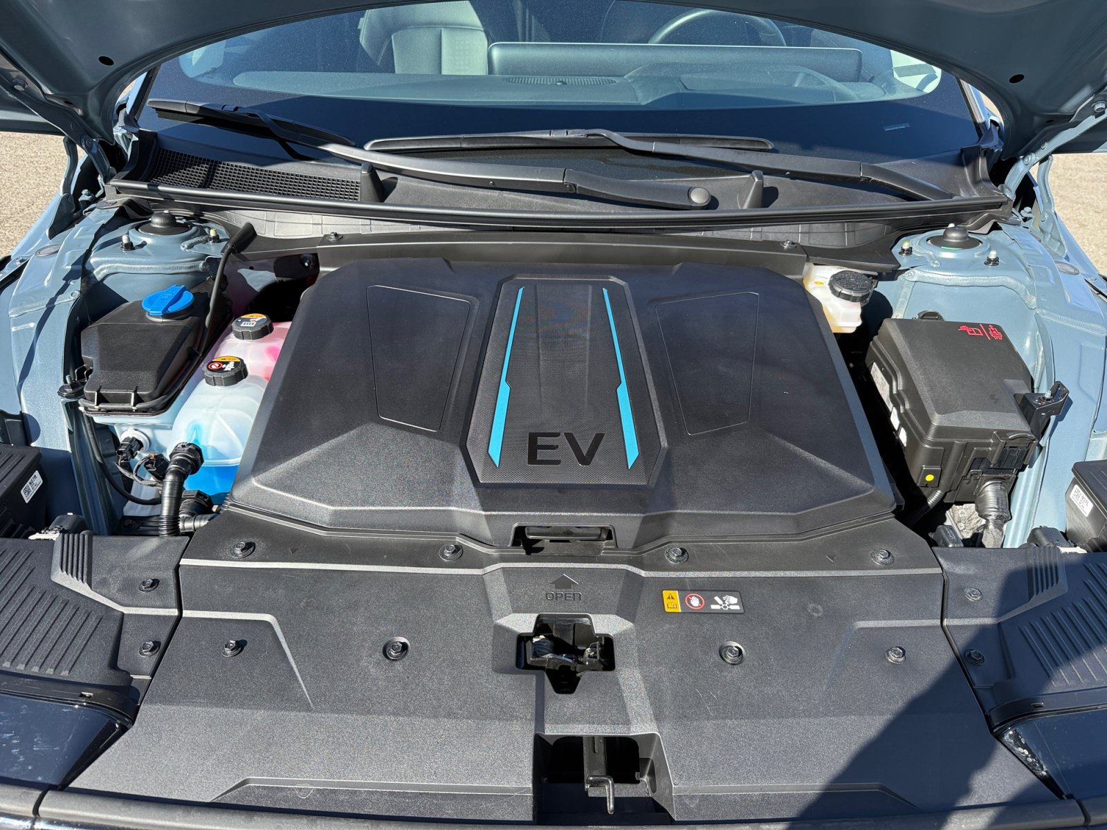 Certified Used 2024 Lucid Blue Hyundai Limited image 20