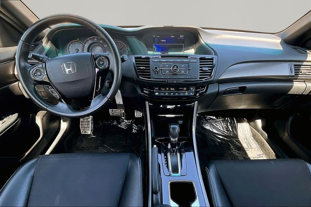 Used 2016 Silver Honda Sport image 7