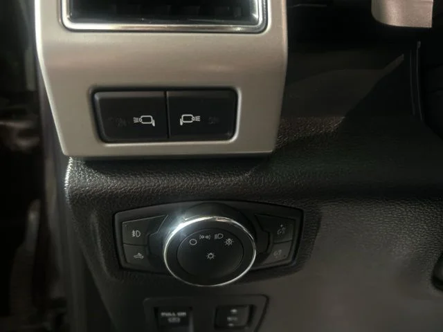 Used 2018 Red Ford Lariat image 15
