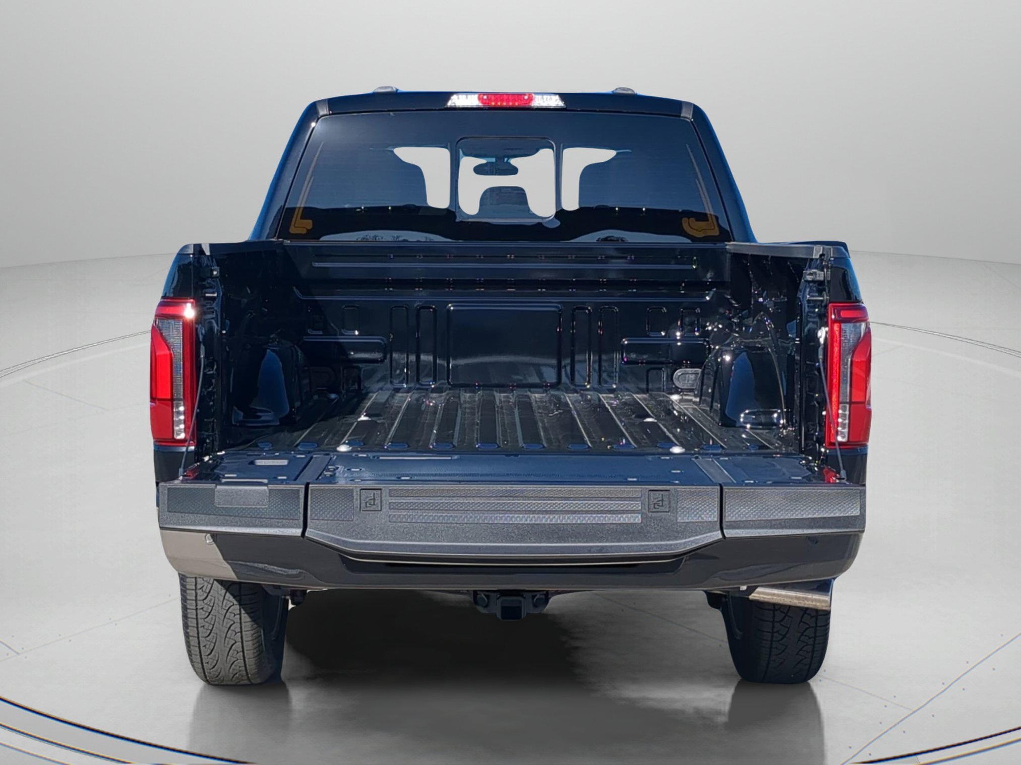 New 2026 Agate Black Metallic Ford King Ranch® image 36