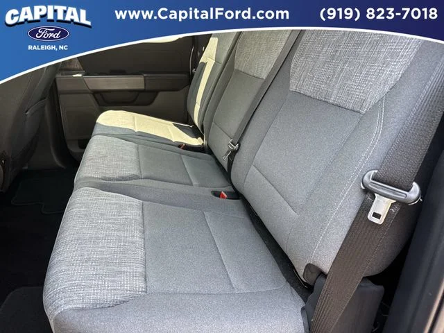 Used 2022 Silver Ford XLT image 18