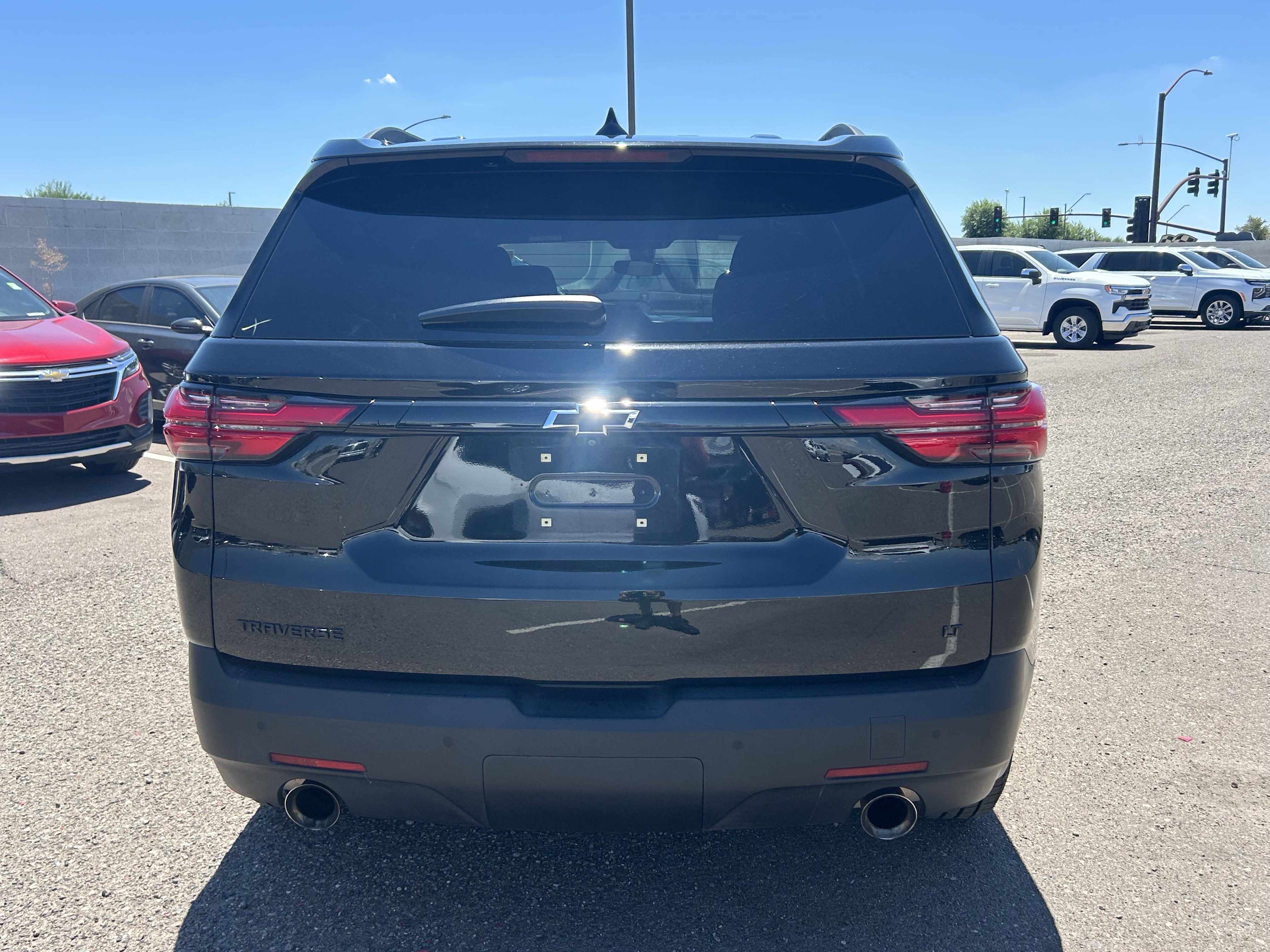 Used 2023 Mosaic Black Metallic Chevrolet  image 4