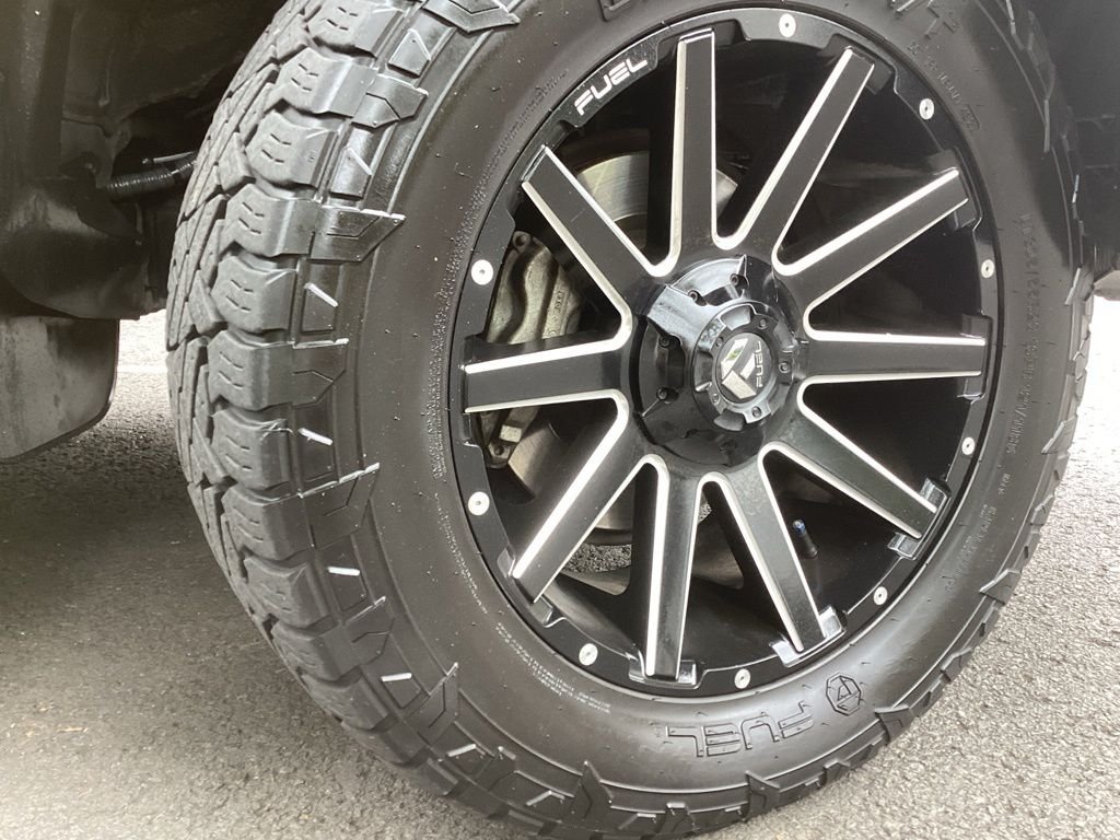 Used 2019 Blue Toyota SR5 image 5