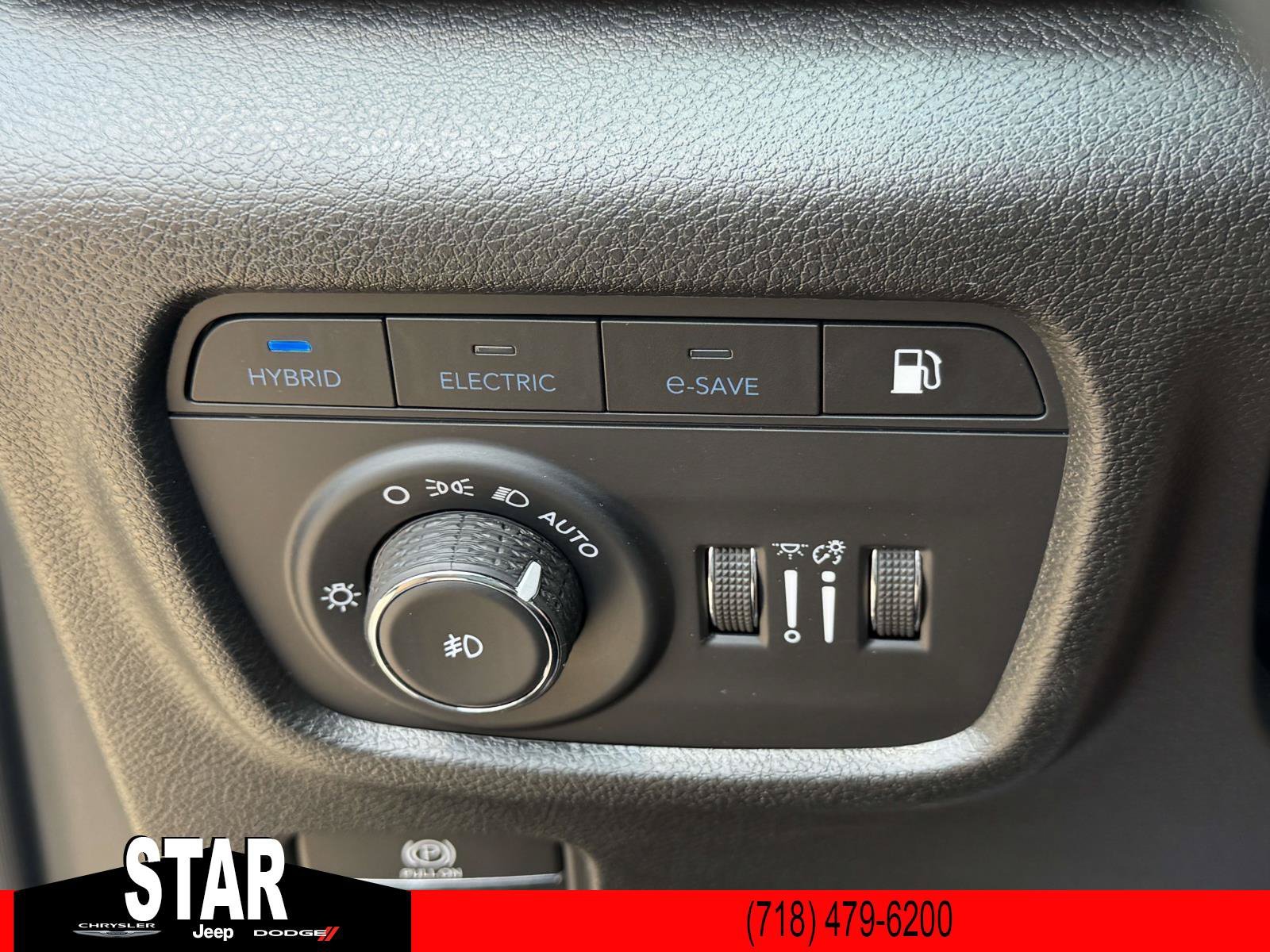 Used 2023 Diamond Black Crystal Pearlcoat Jeep 4xe image 21