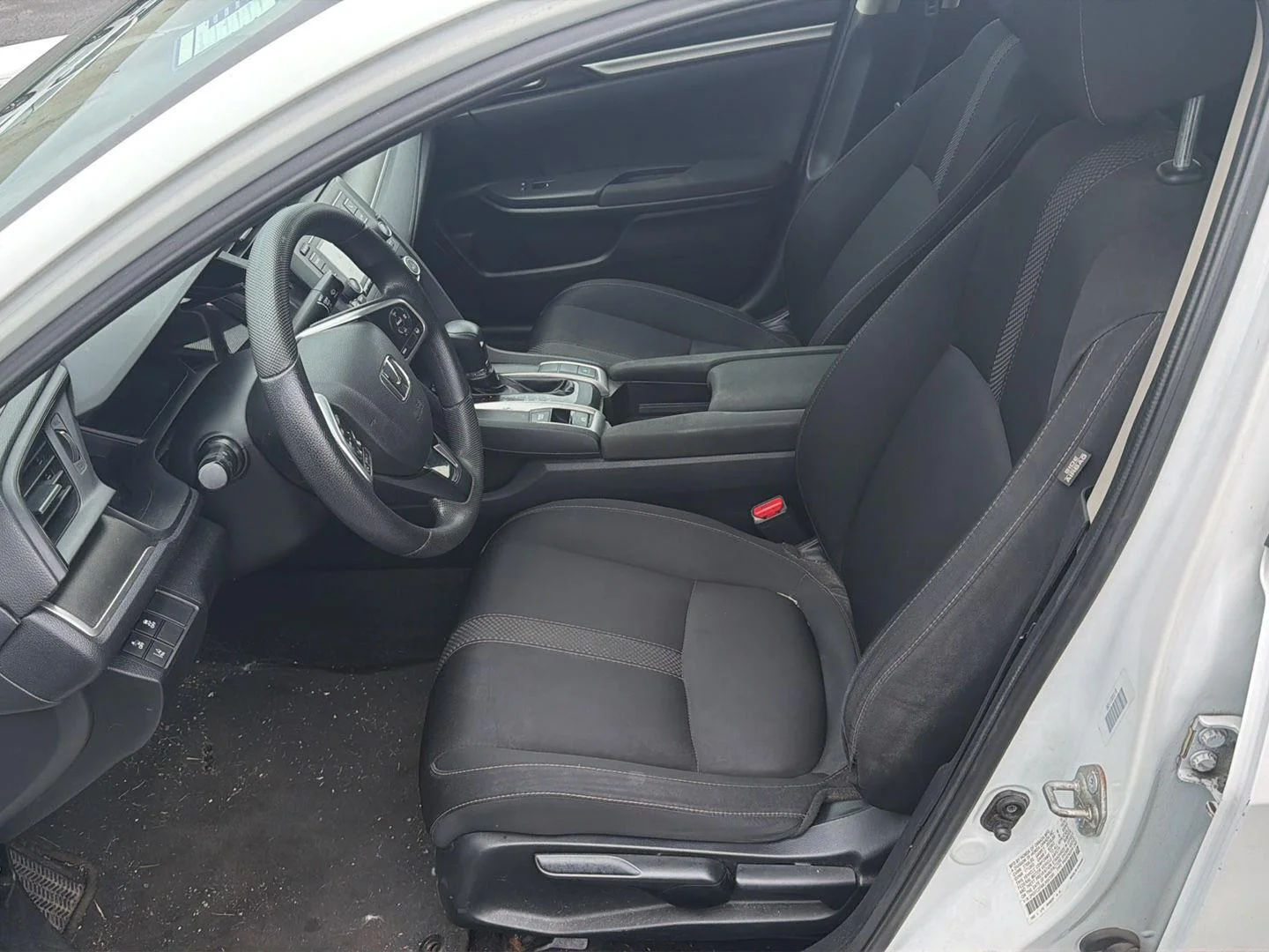 Used 2020 Platinum White Pearl Honda LX image 15