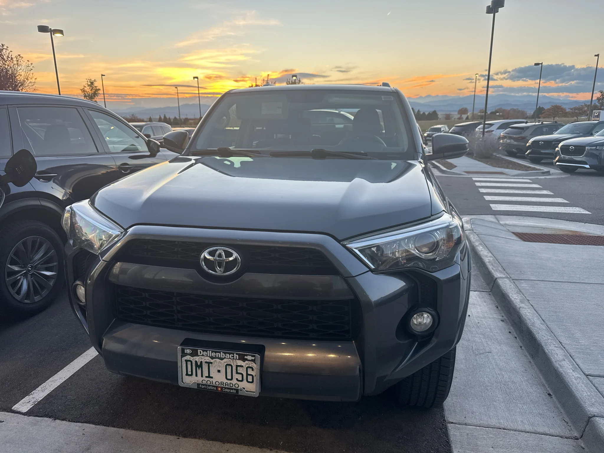 Used 2016 Magnetic Gray Metallic Toyota SR5 image 1