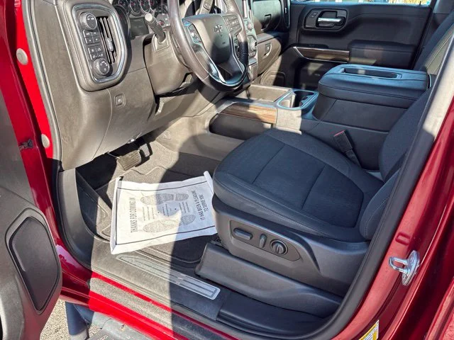 Used 2021 Red Chevrolet LT Trail Boss image 24